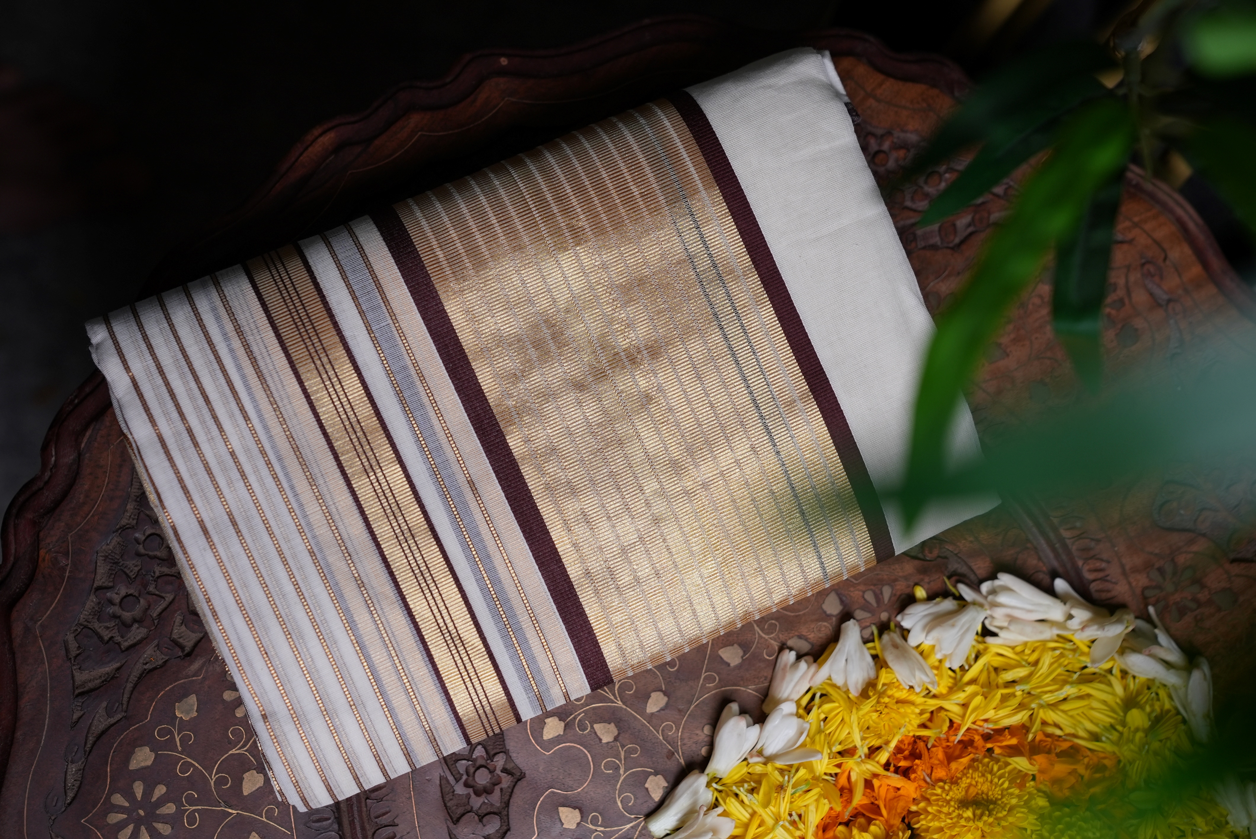 Pure Handloom Balaramapuram Premium Kasavu Set Mundu – Elegant Classics Collection