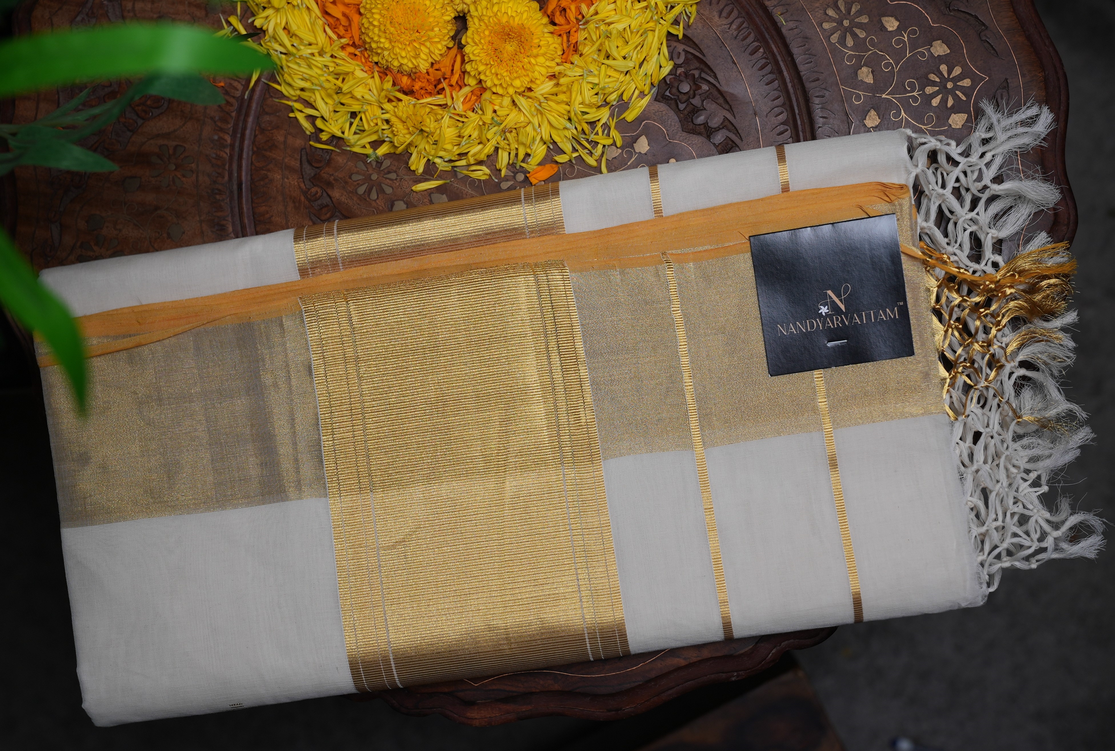 Pure Handloom Balaramapuram Premium Kasavu Saree – Heritage Gold Kasavu Collection