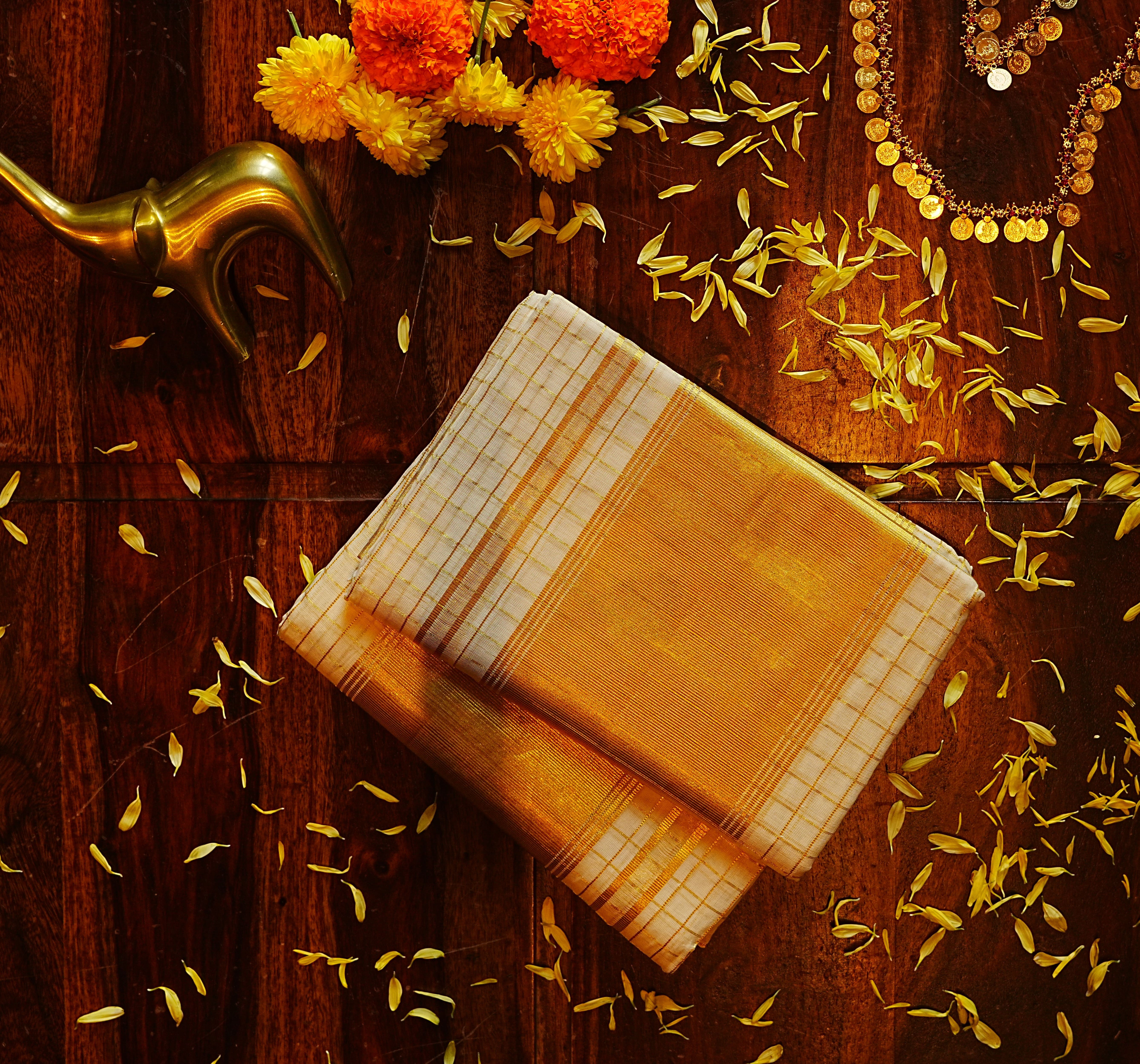 Pure Kerala Handloom Grand Kasavu Set Mundu with Grand Kasavu (Zari) Kara